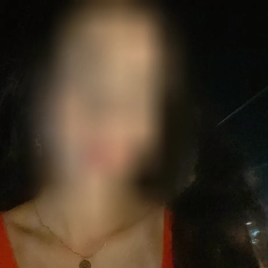 Maike, 23