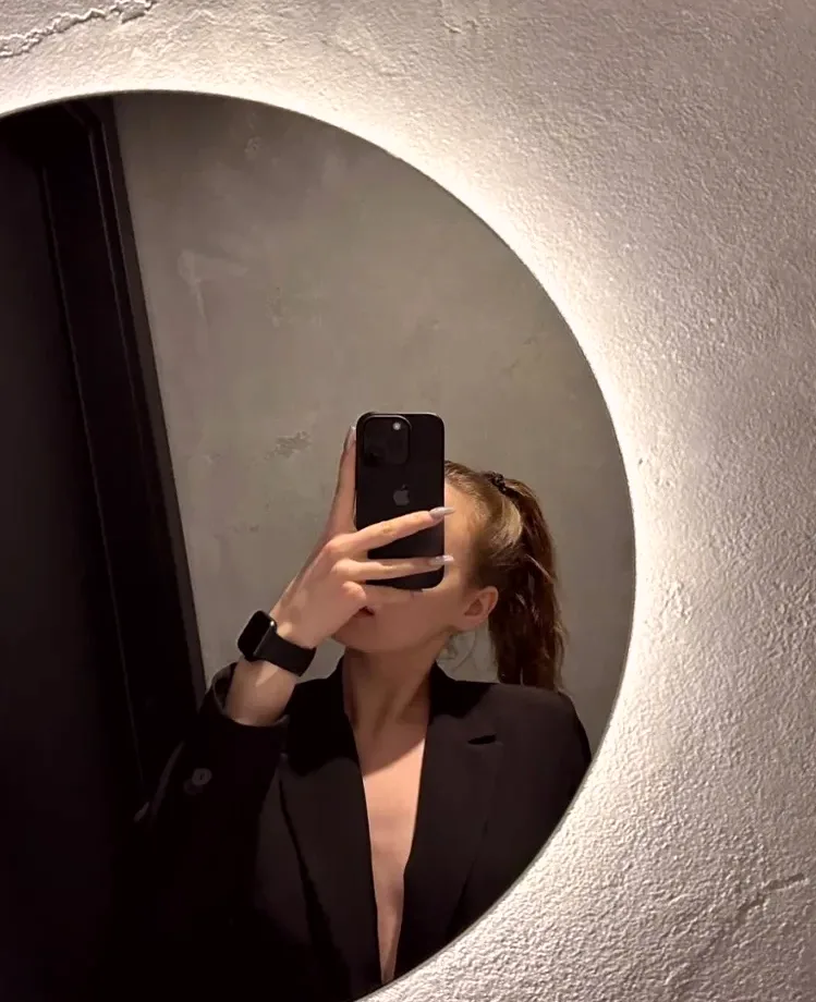 Nadja, 21