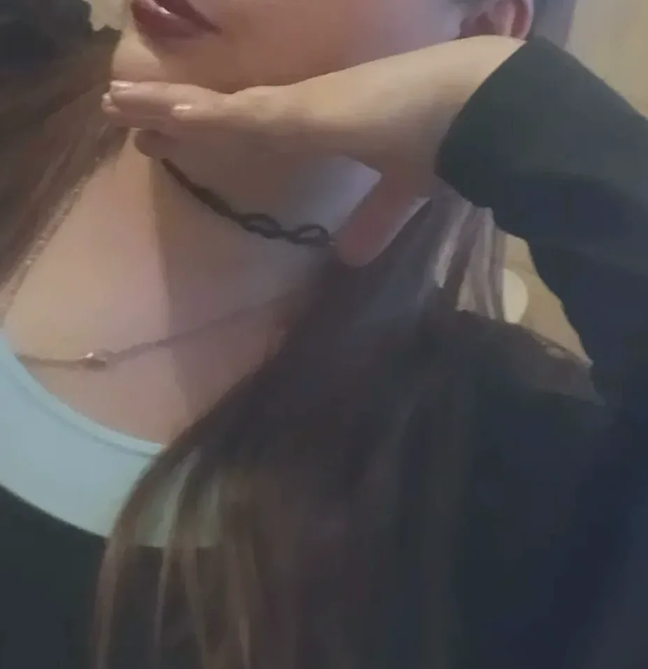 Stefanie, 28